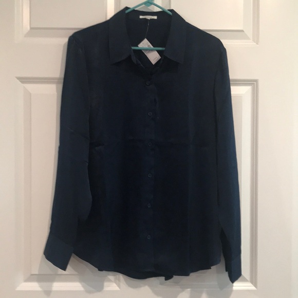 Maurices NWT XL Ladies LS Button Down Blouse - Picture 1 of 5